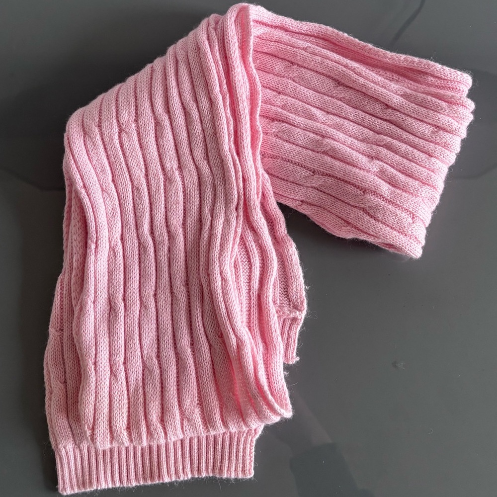 Denver Hayes Pink Knit Scarf - Picture 2 of 3